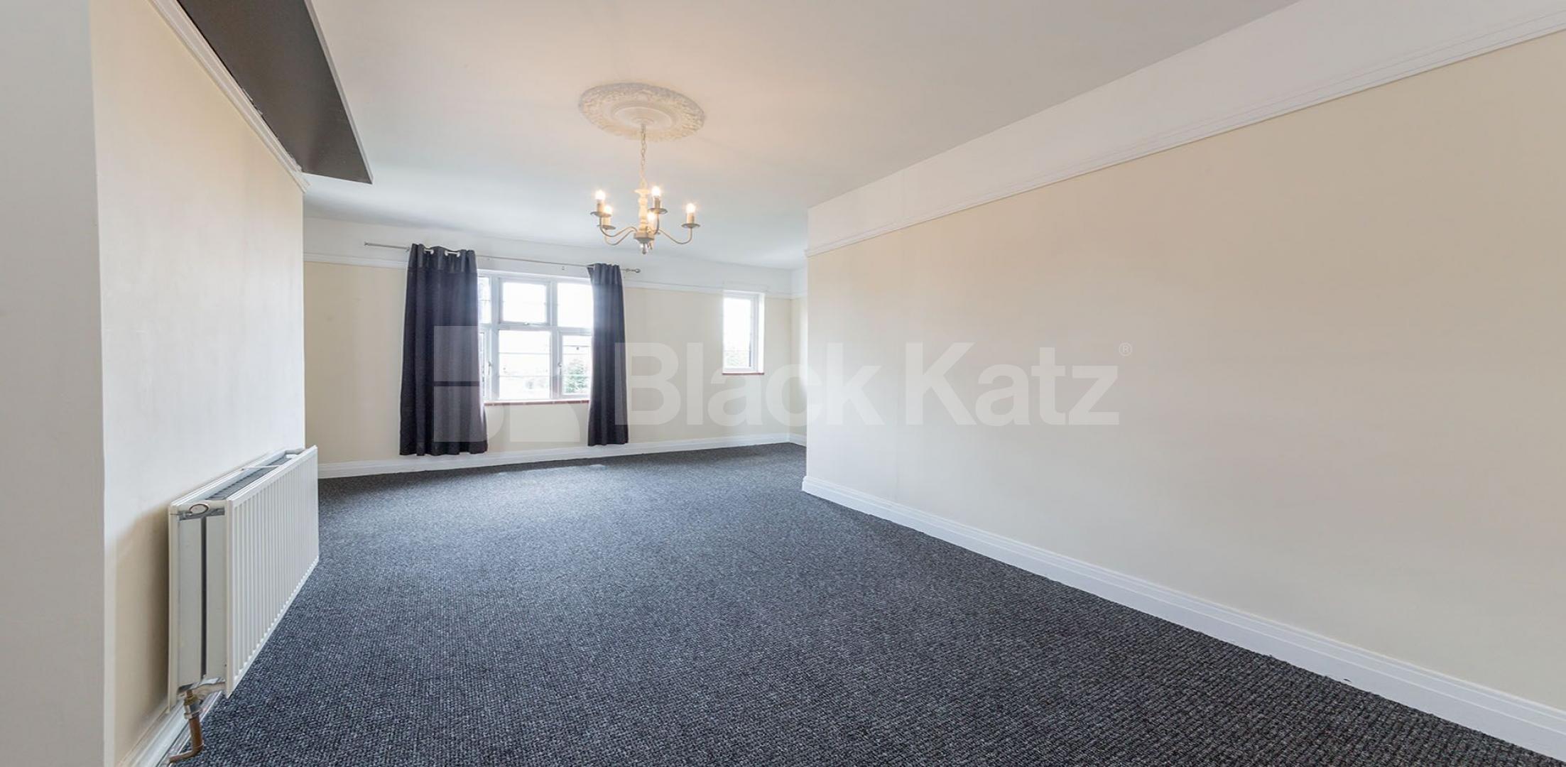 			New Instruction!, Studio Apartment, 1 bath, 1 reception Flat			 Chestnut Court, Middle Lane, Crouch End / Hornsey